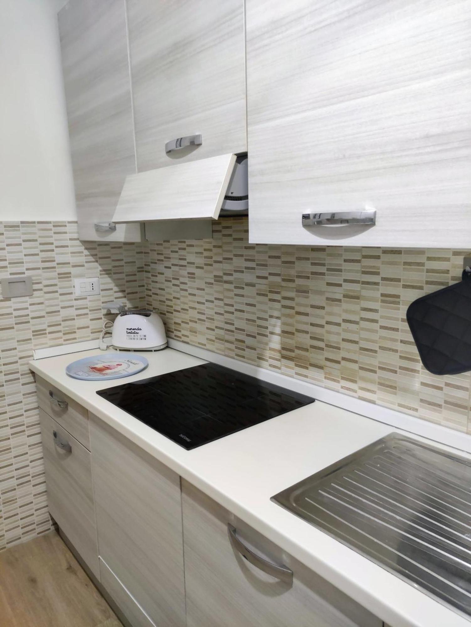 Metro Mirti Rome Suite Kültér fotó